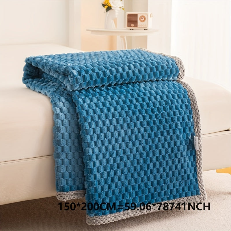 FleeceElegance® Luxuriöse Fleece-Decke mit edler Textur und modernem Design